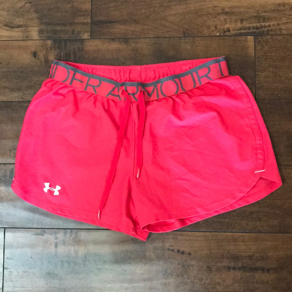 Pink underarmour shorts